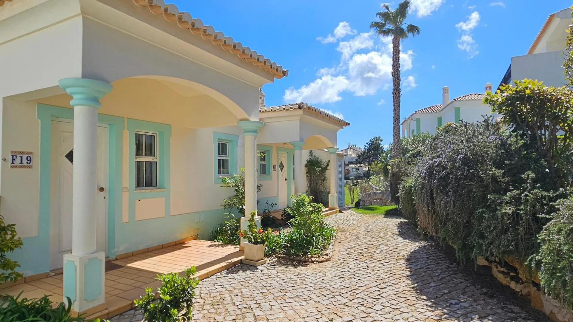 Quinta Da Floresta - Santo Antonio Villas, Golf & Spa Budens